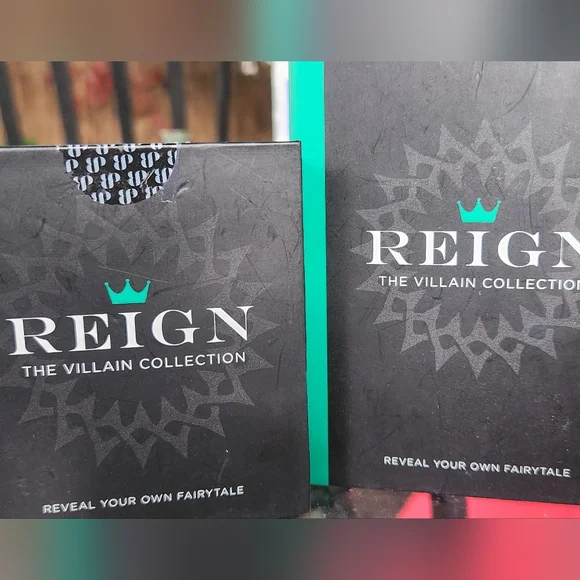 NWT! SET! BP Reign Villain Sapphire Blue and Silver Earrings and Necklace - Picture 8 of 8